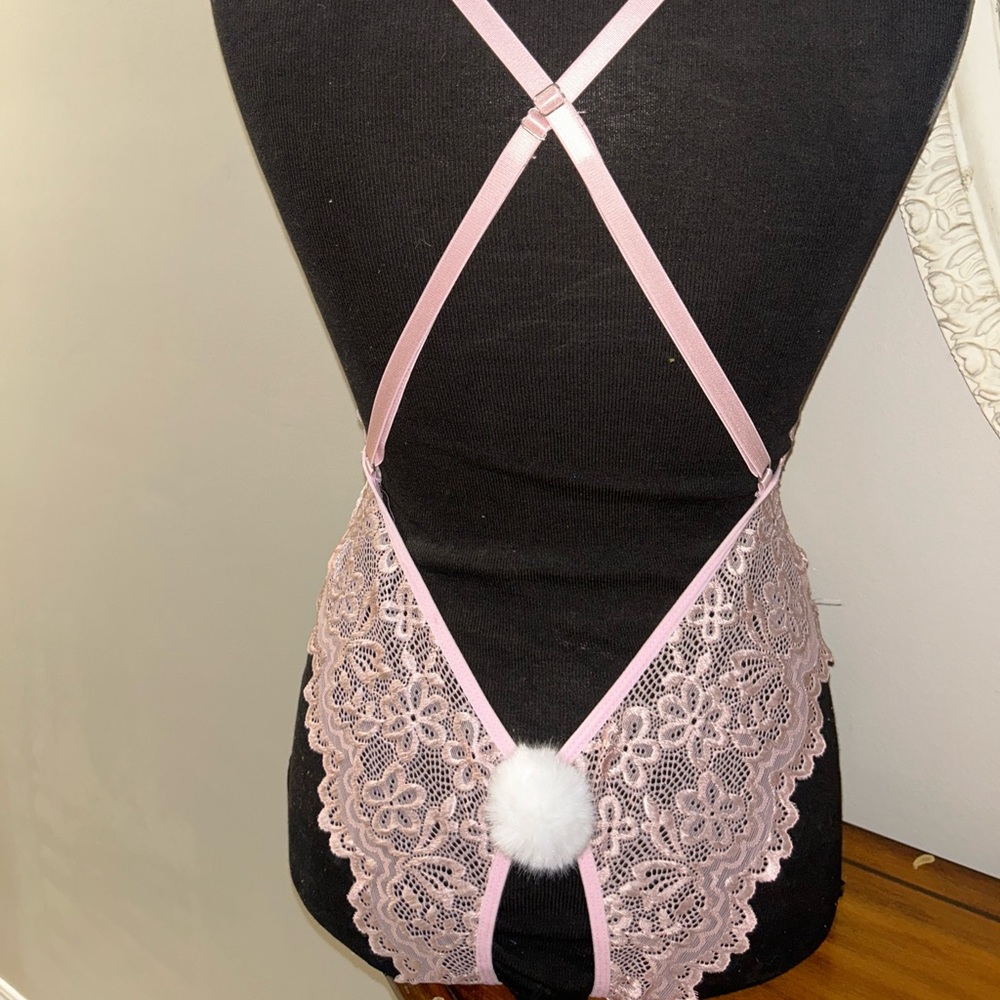Lingerie lace